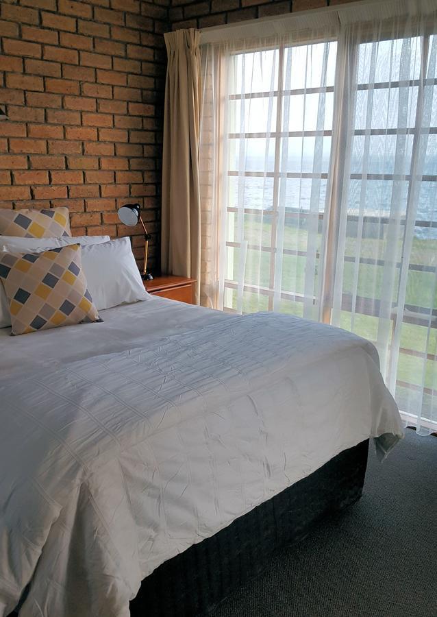 Stanley Village Waterfront Accommodation Екстериор снимка